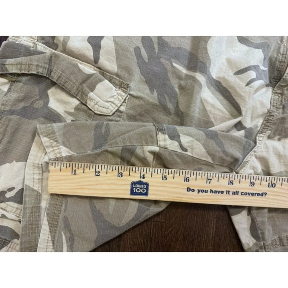 Wrangler Camo Cargo Shorts Mens 42 Relaxed Fit Loose Utility Outdoors Green Army